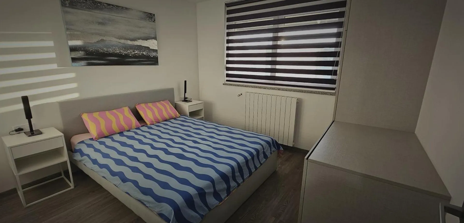 Mars E-4 Apartment Pula 0*,  Croatia